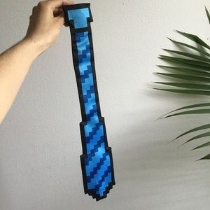 Pixelated 8 Bit Tie